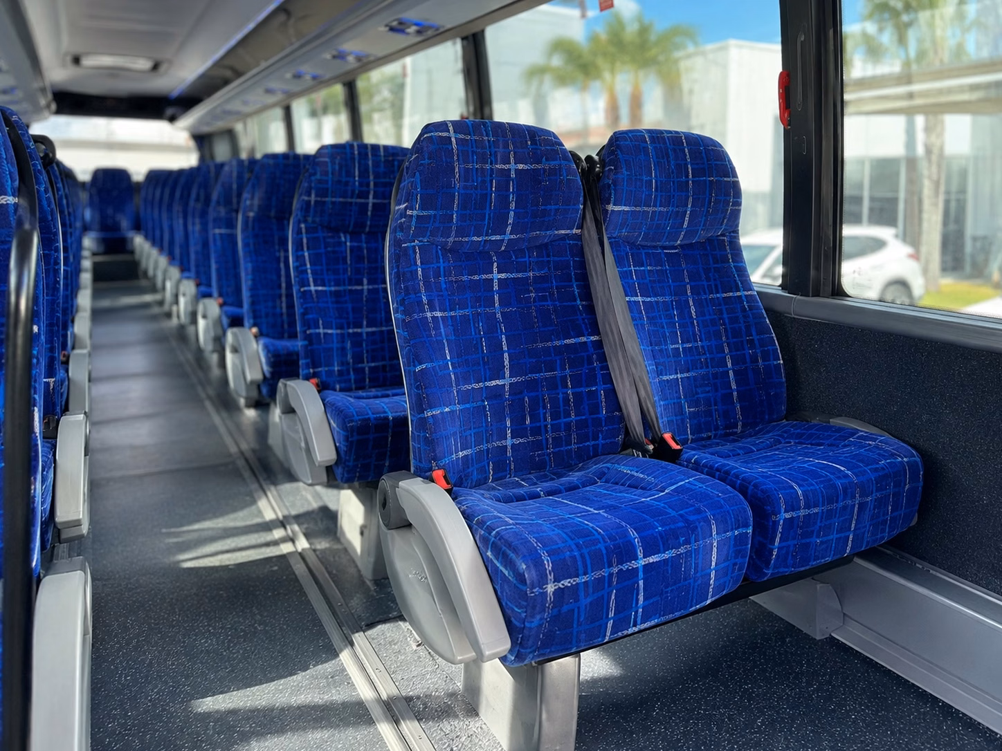 book overnight and multi day wedding weekend shuttle service in clovis