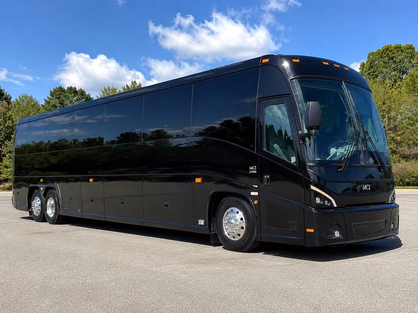 charter bus rentals for clovis winery and vineyard wedding venues