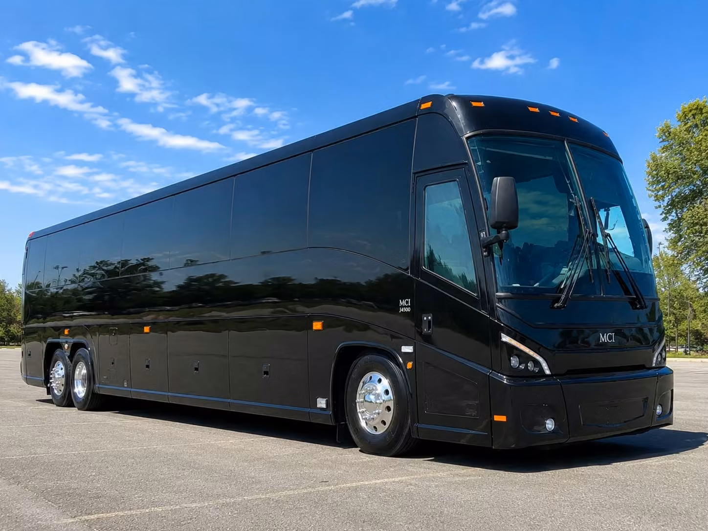 clovis corporate and employee shuttle bus services