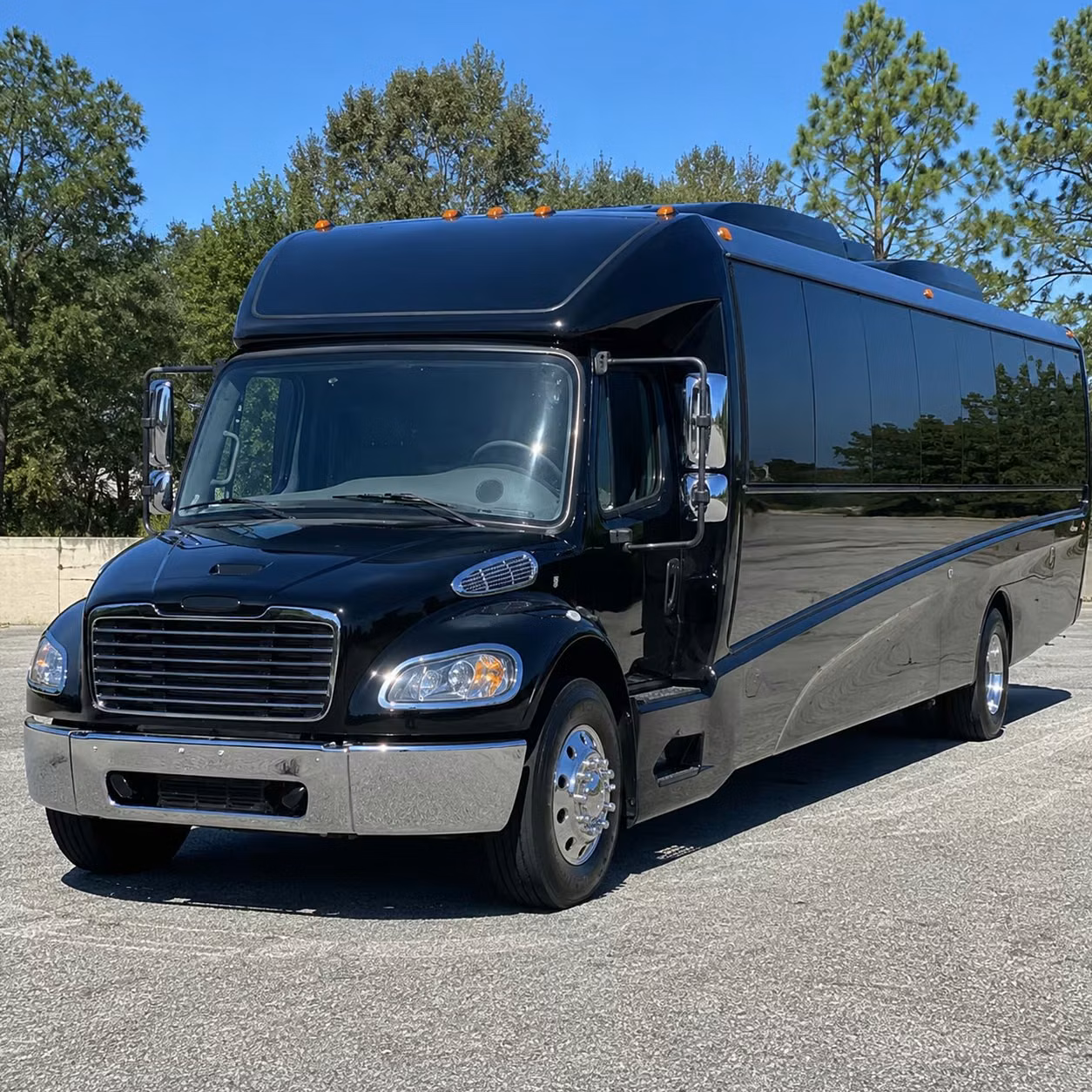 minibuses and charter buses for larger clovis prom groups